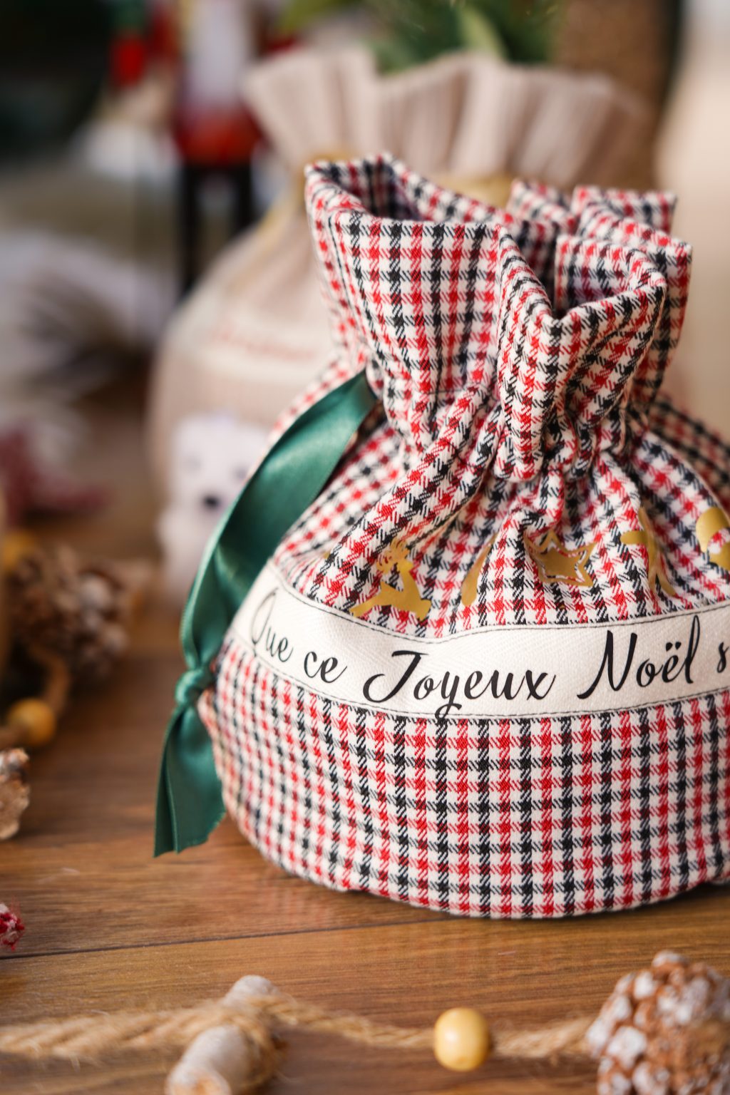ANCIEN PETIT SAC à main bourse aumonière en métal doré vintage EUR 16